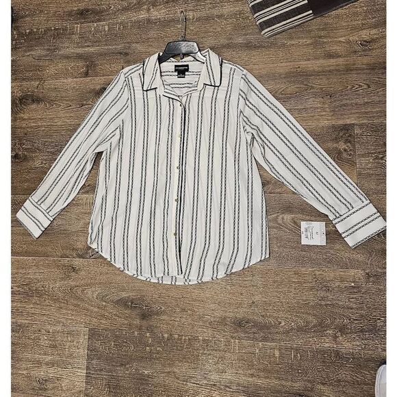 Liz Claiborne Dress Blouse NWOT - Picture 1 of 4